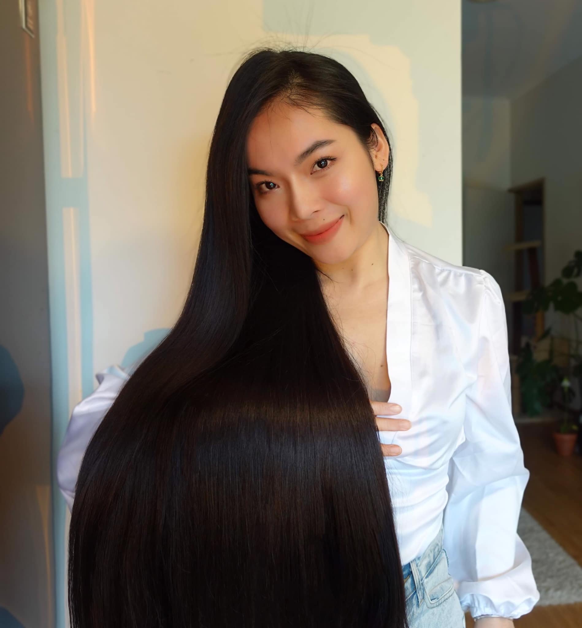 8 kiểu tóc dài ép thẳng được nhiều bạn nữ lựa chọn hiện nay - Nhà thuốc FPT  Long Châu