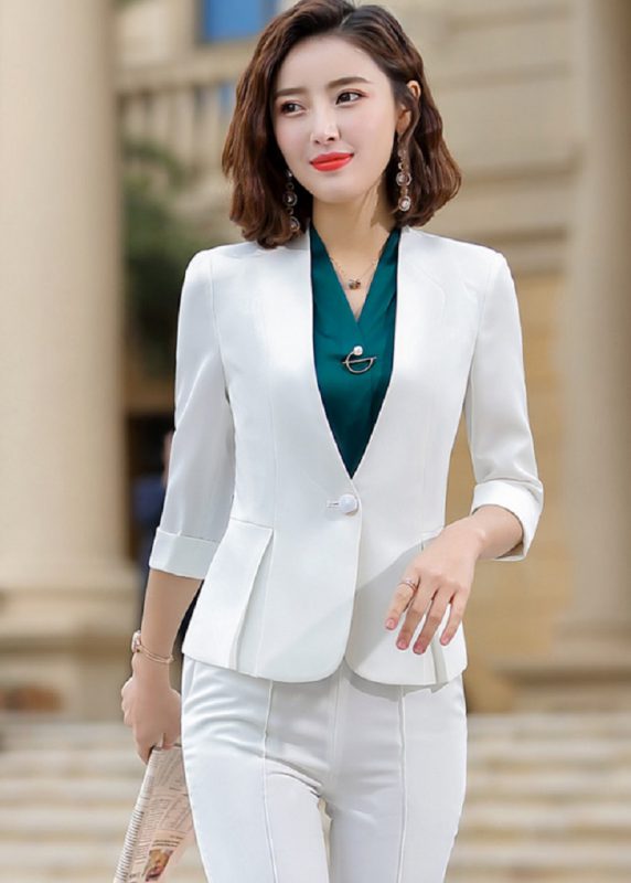 Một số mẫu áo vest nữ thanh lịch dành cho quý cô công sở | ELLY - TOP 10  Thương Hiệu Nổi Tiếng Việt Nam