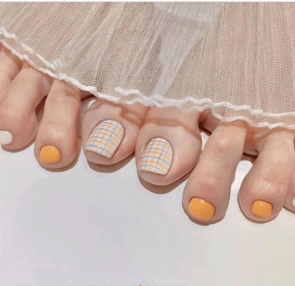 Tiết lộ bí quyết sơn móng chân đẹp, gợi ý những mẫu hot nhất | websosanh.vn